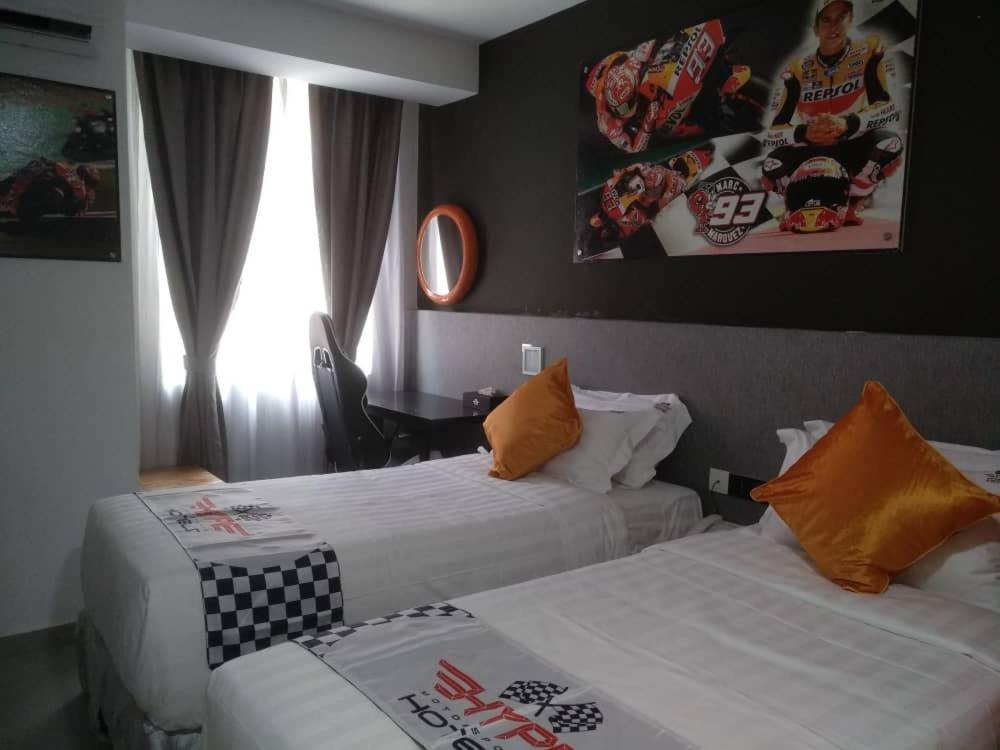 Hype Motorsports Hotel Port Dickson Kültér fotó
