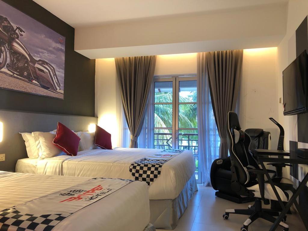 Hype Motorsports Hotel Port Dickson Kültér fotó