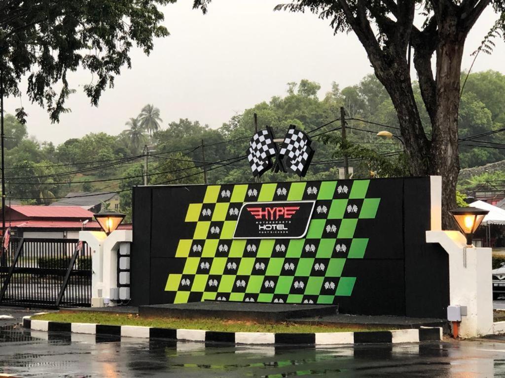 Hype Motorsports Hotel Port Dickson Kültér fotó