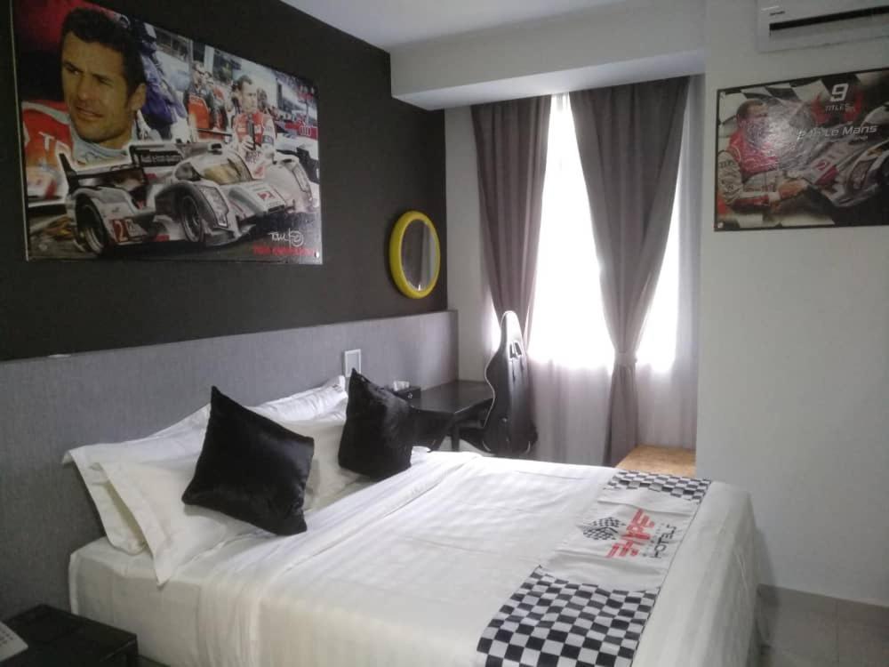 Hype Motorsports Hotel Port Dickson Kültér fotó
